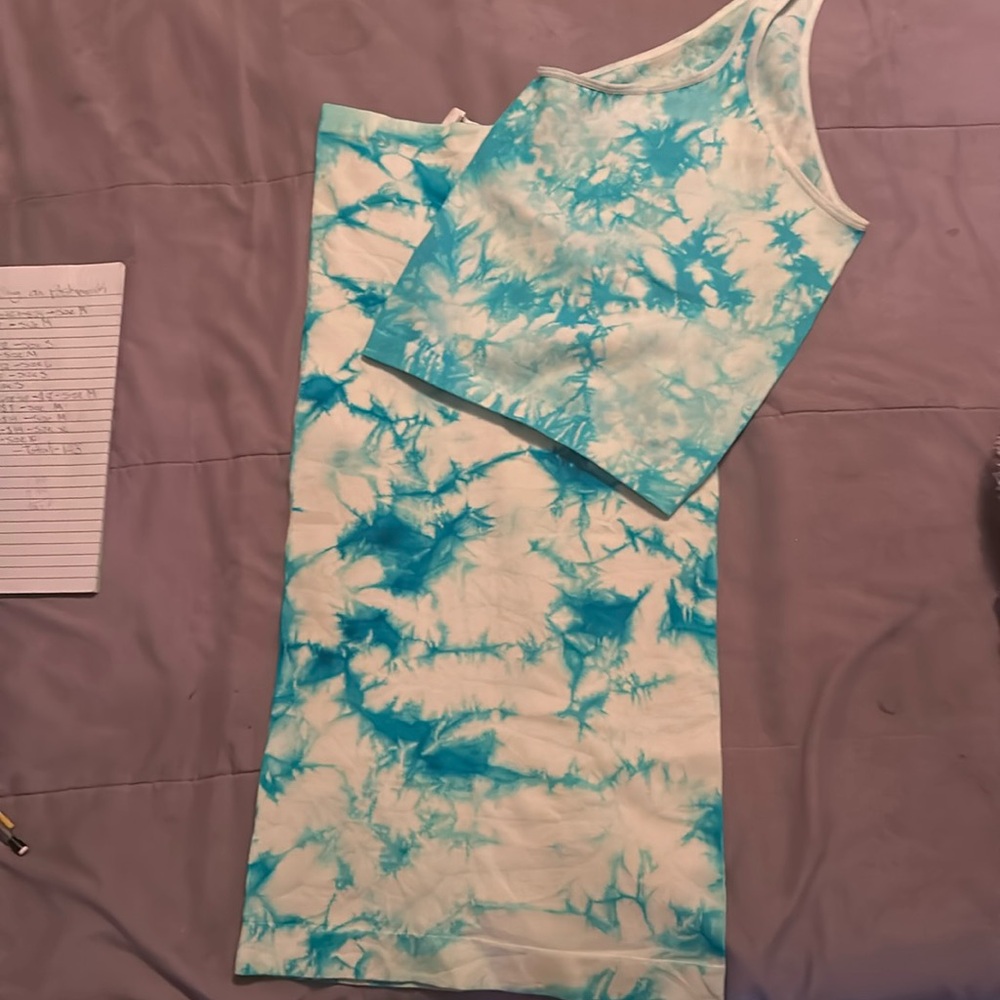Brand is charlotte rose size small only worn ONCE